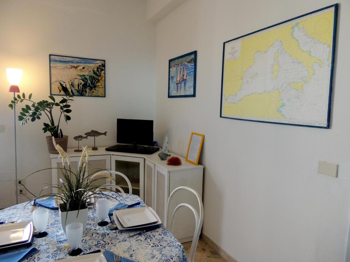 Villa Flore كاستلداتشا المظهر الخارجي الصورة